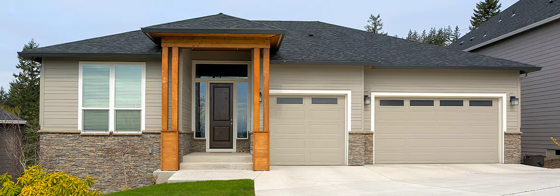 Repair Shaky Garage Door When Closing in Newmarket, Ontario