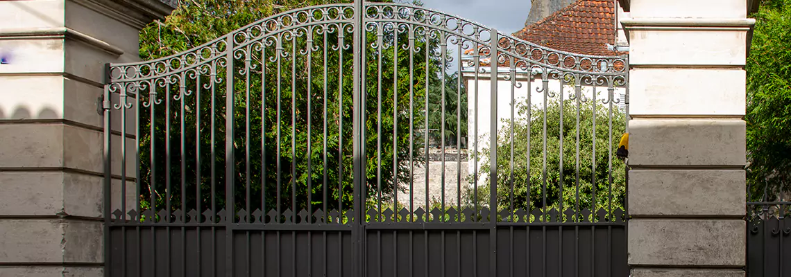 Wooden Swing Gate Repair in Newmarket, ON